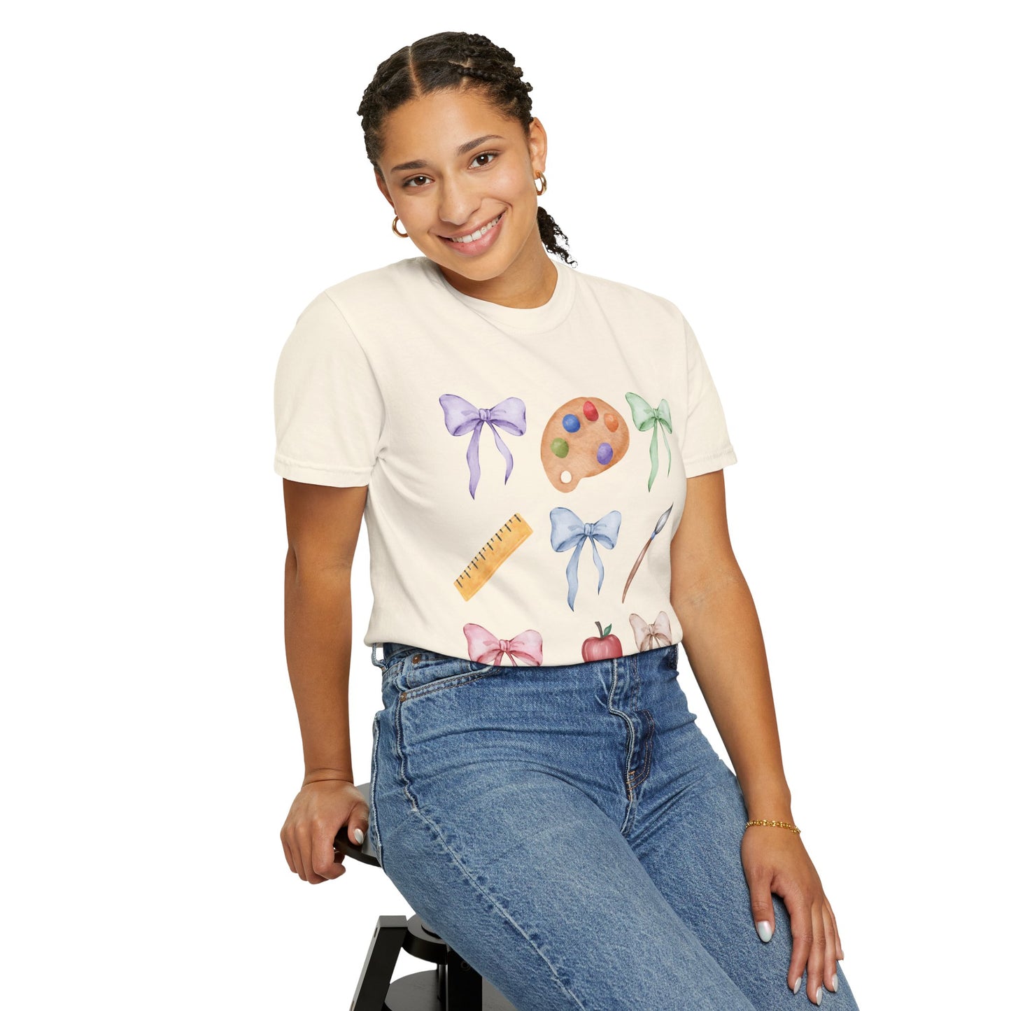 preppy art teacher era tee